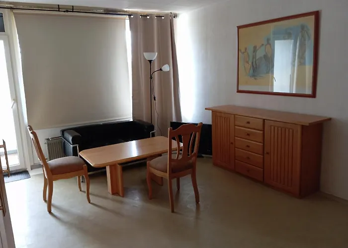 Apartment Naehe Supermaerkte & & Gute Anbindung & Balkon